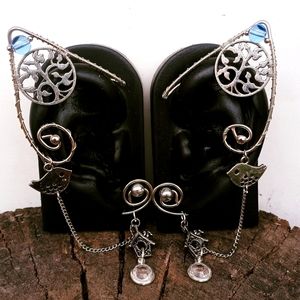 Earcuffs